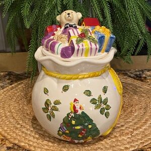 Spode Santa’s Sack small cookie jar/canister